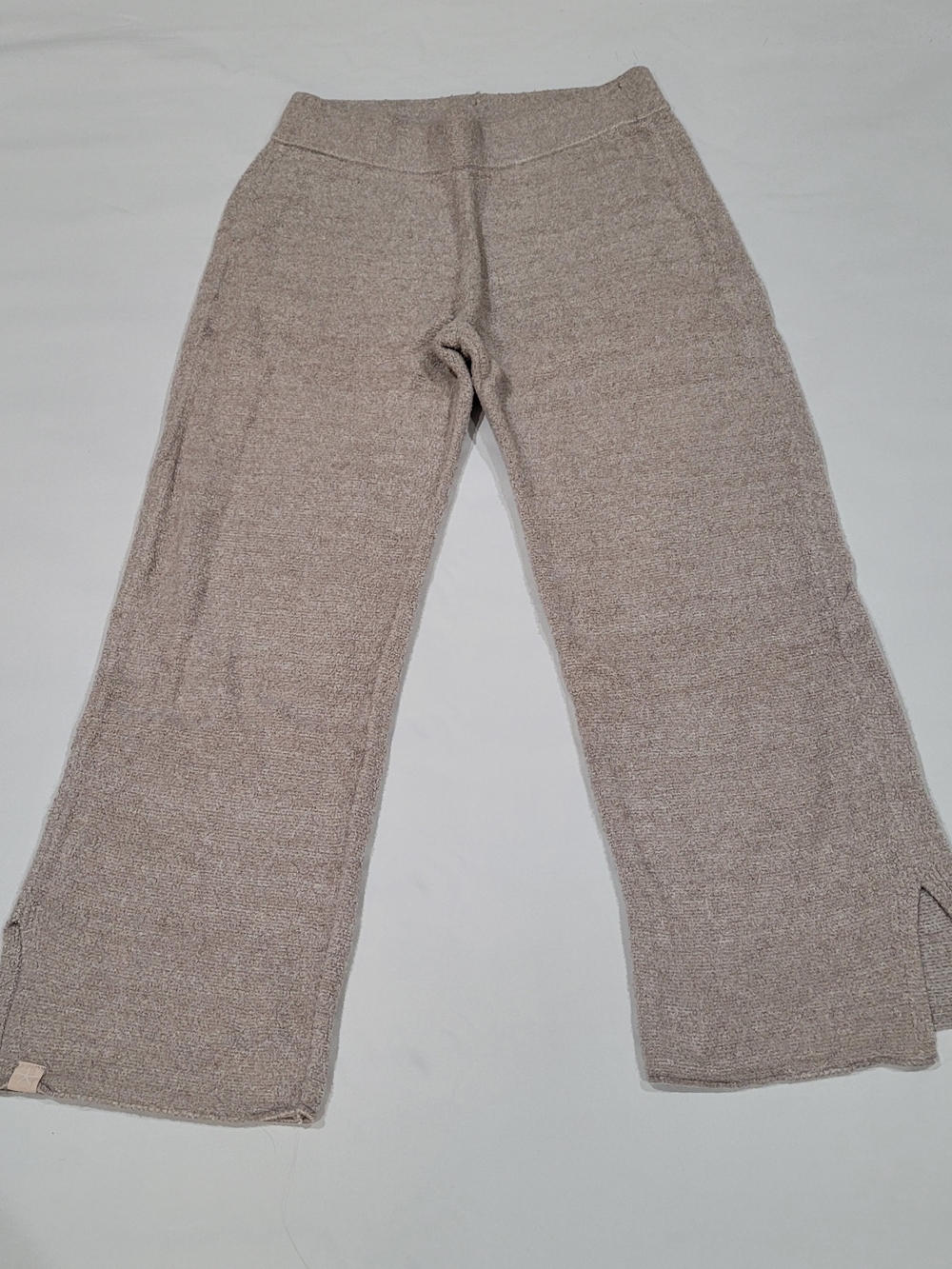 Barefoot Dreams Beige Skinny Fit Wide-Leg At Bottom Knit Capris